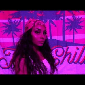 Meet your Posher, Alexee